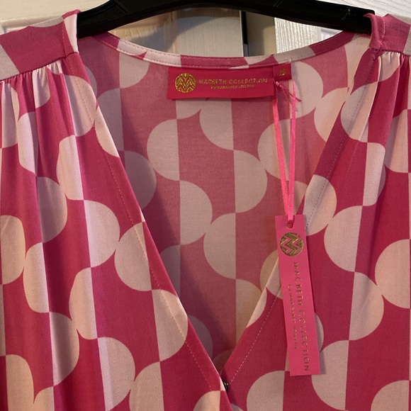 Romper, adorable for anytime, anywhere. Throw it on and you are good to go!! - Picture 6 of 9